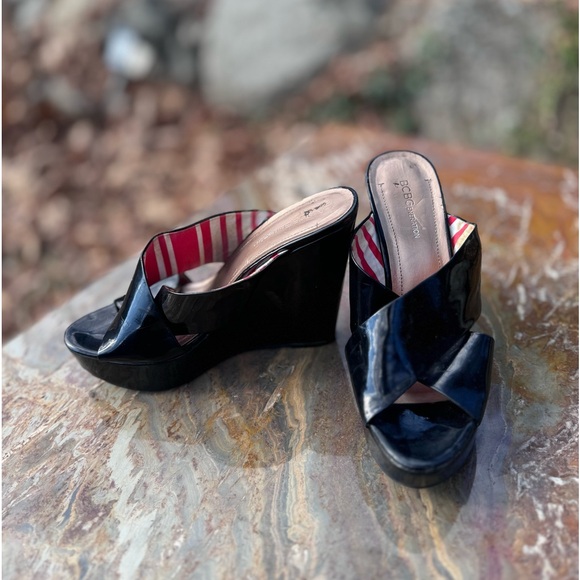 BCBGeneration Shoes - BCBG Black patent leather strap wedge platform sandals